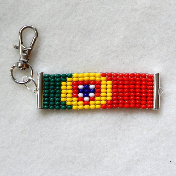 Portugal Portugese flag bead keychain & bracelet, glass seed beads, handmade - Picture 2 of 4